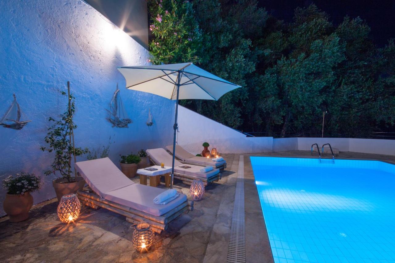 Odyssey Villas Kassiopi Esterno foto