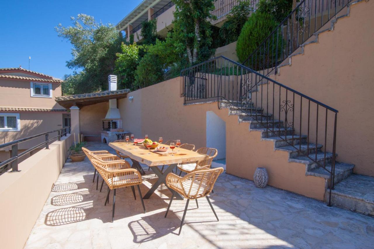 Odyssey Villas Kassiopi Esterno foto