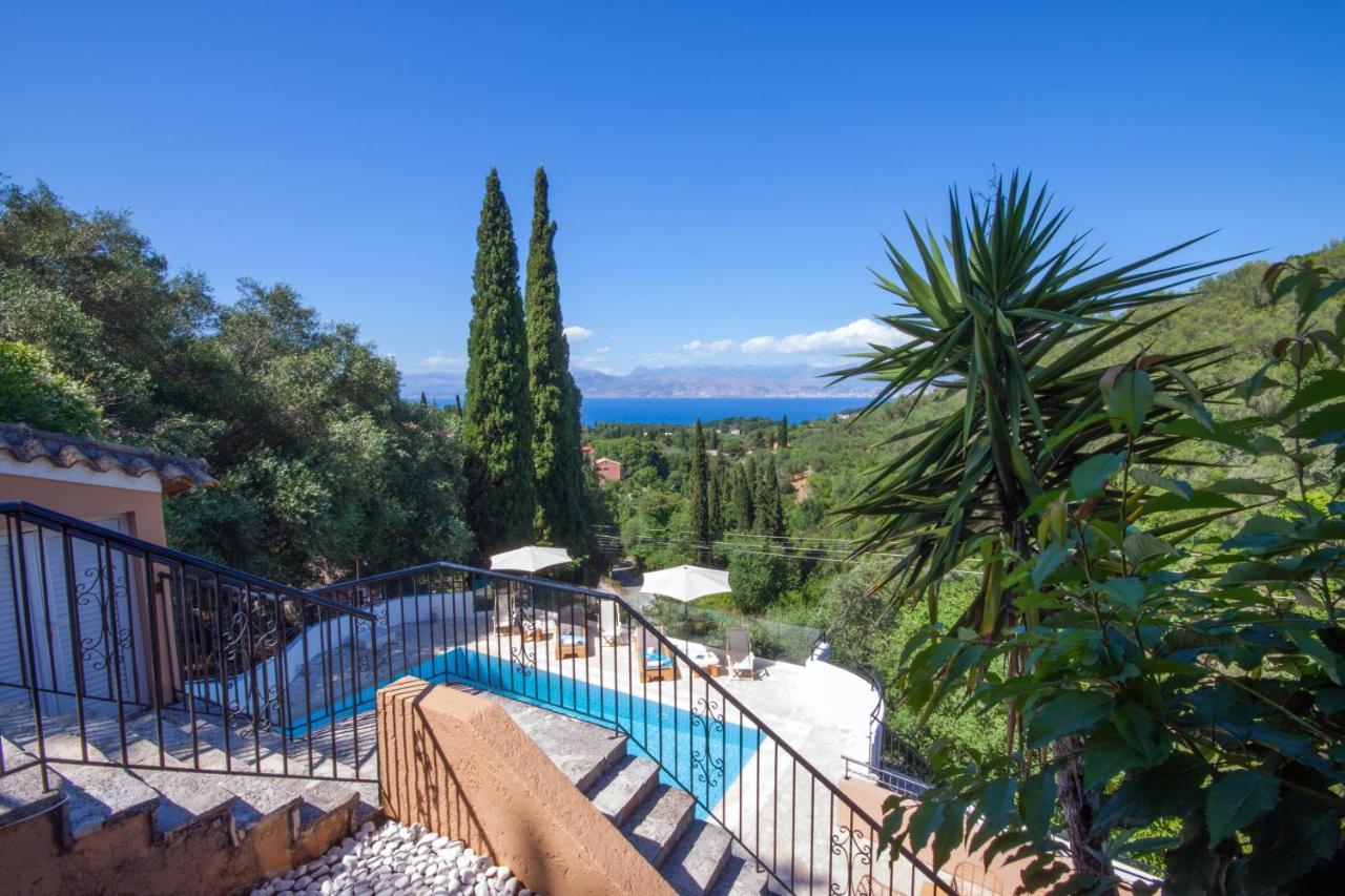 Odyssey Villas Kassiopi Esterno foto